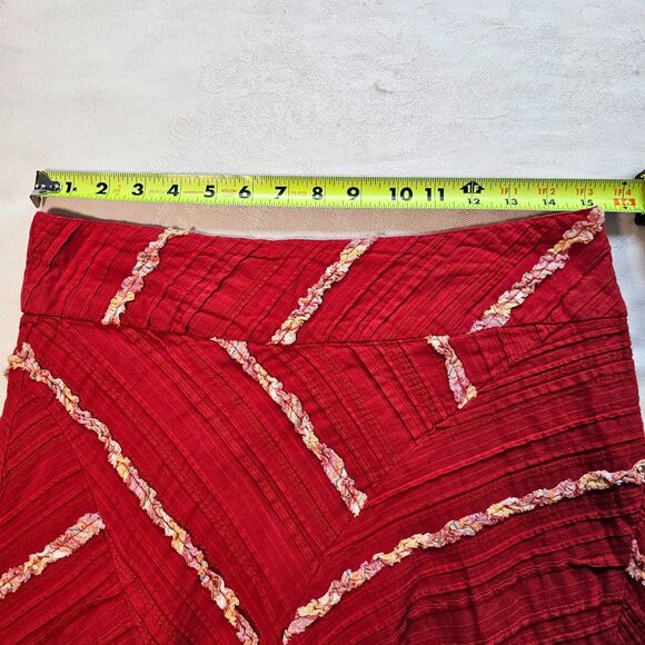 Festive Vintage Look Acorn Red Cotton Textures and Embellished Skirt  sz 4 - Picture 3 of 7